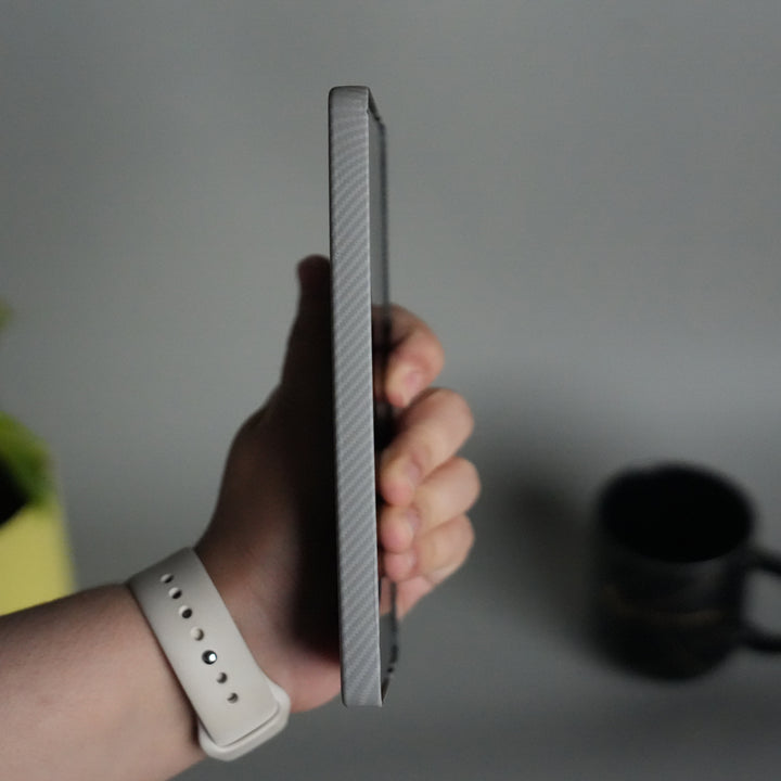 Galaxy S25 Ultra Series Carbon Fiber Texture Aramid Design Hard Pc MagSafe Cover | Stripe Design