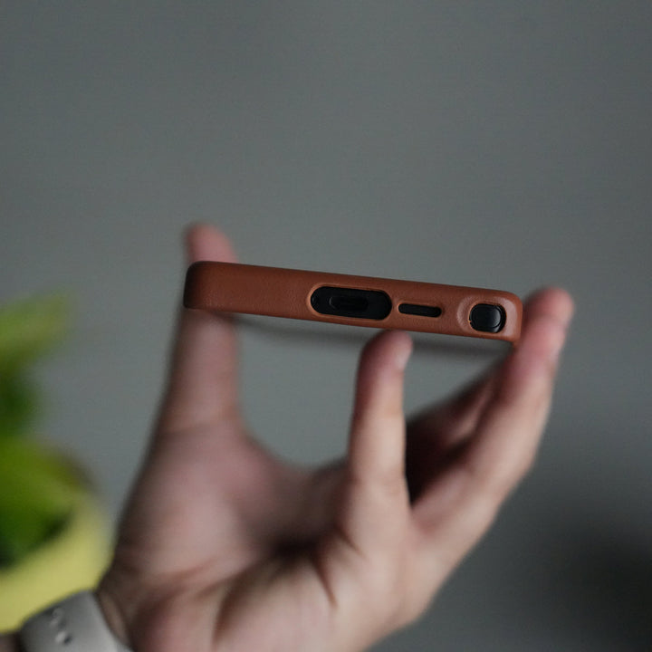 Galaxy S24 Ultra PU Leather Case with Metal Camera Frame & 360° Rotating Metal Stand