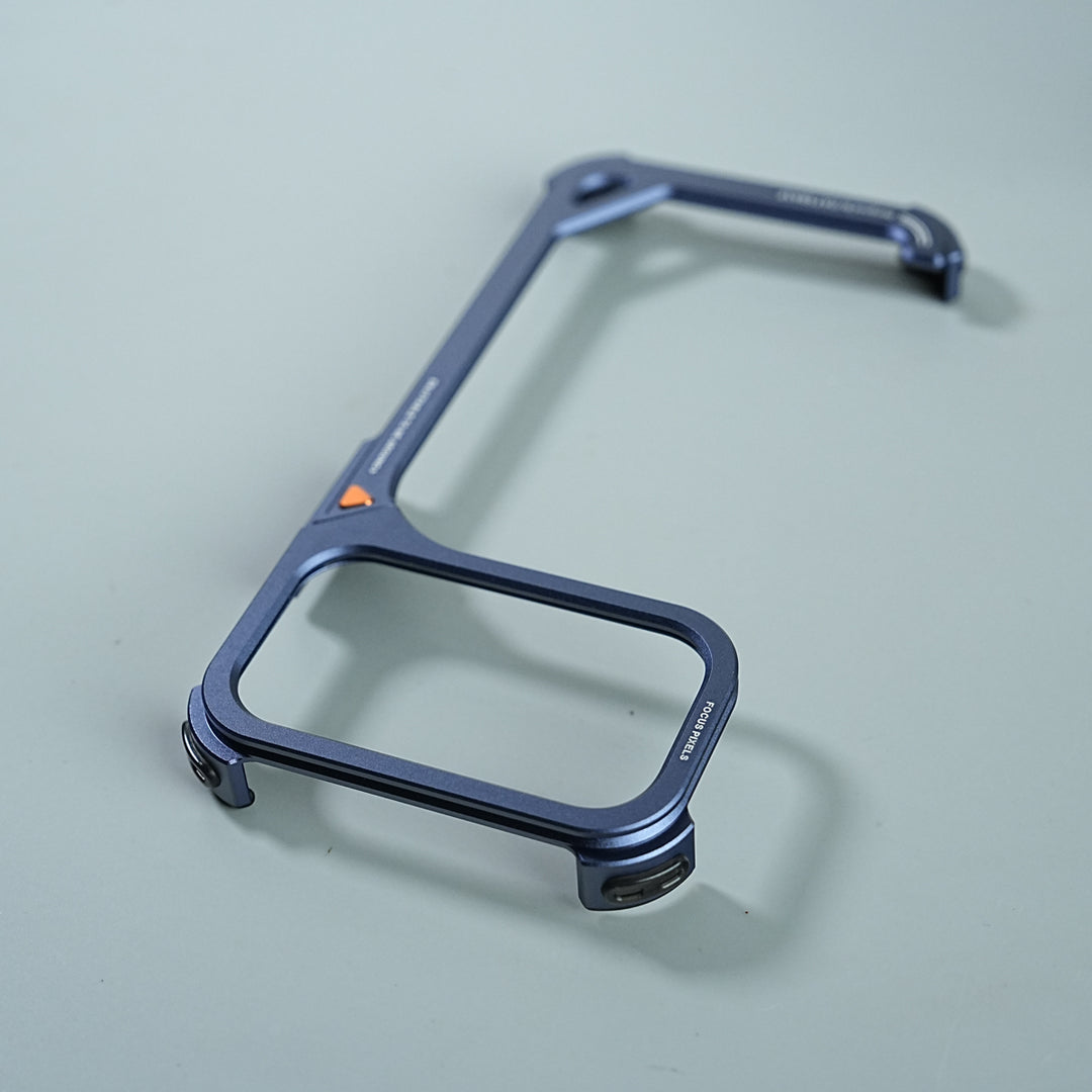 iPhone 17 Series Aluminum Alloy Metal Bumper Frame with Foldable Stand
