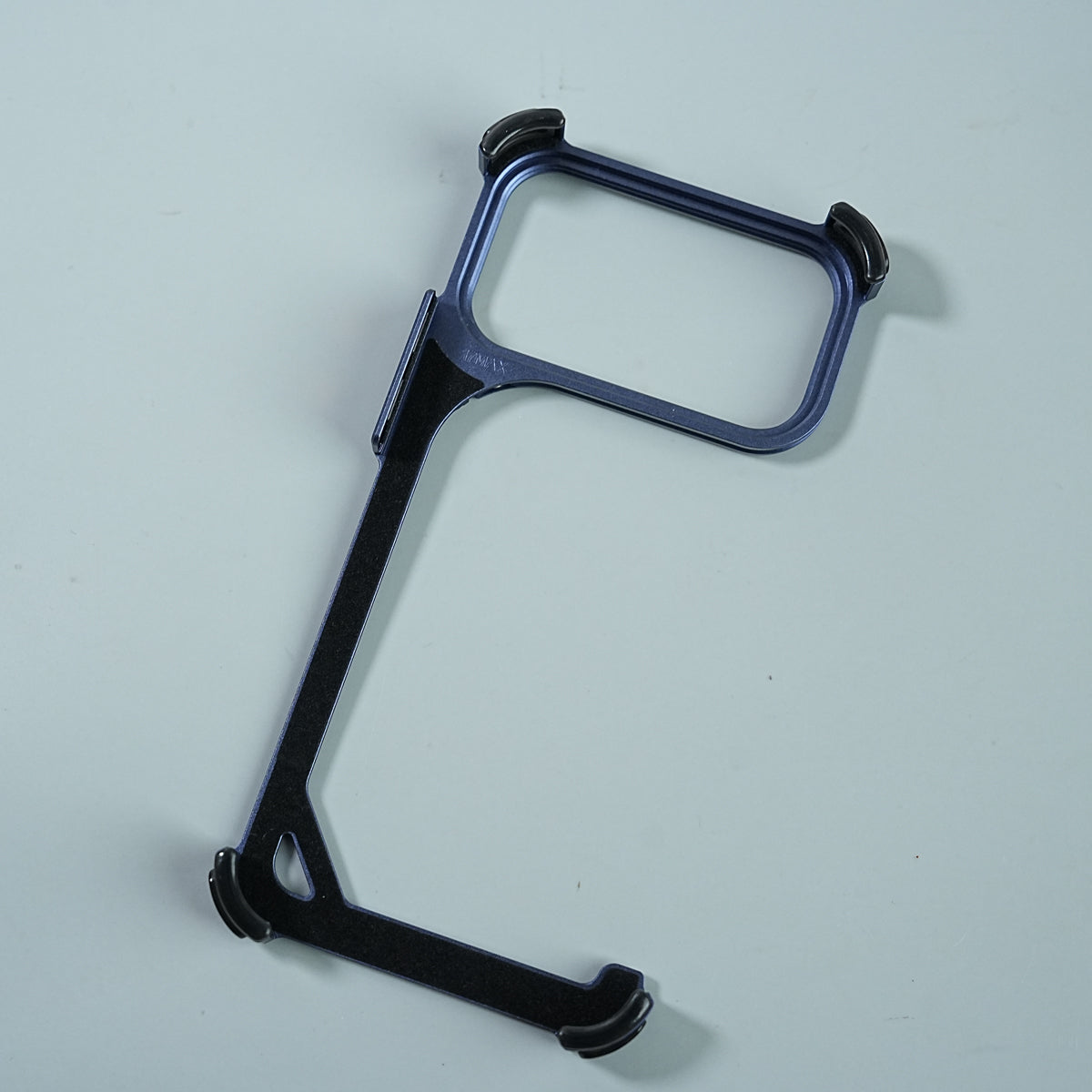 iPhone 17 Series Aluminum Alloy Metal Bumper Frame with Foldable Stand