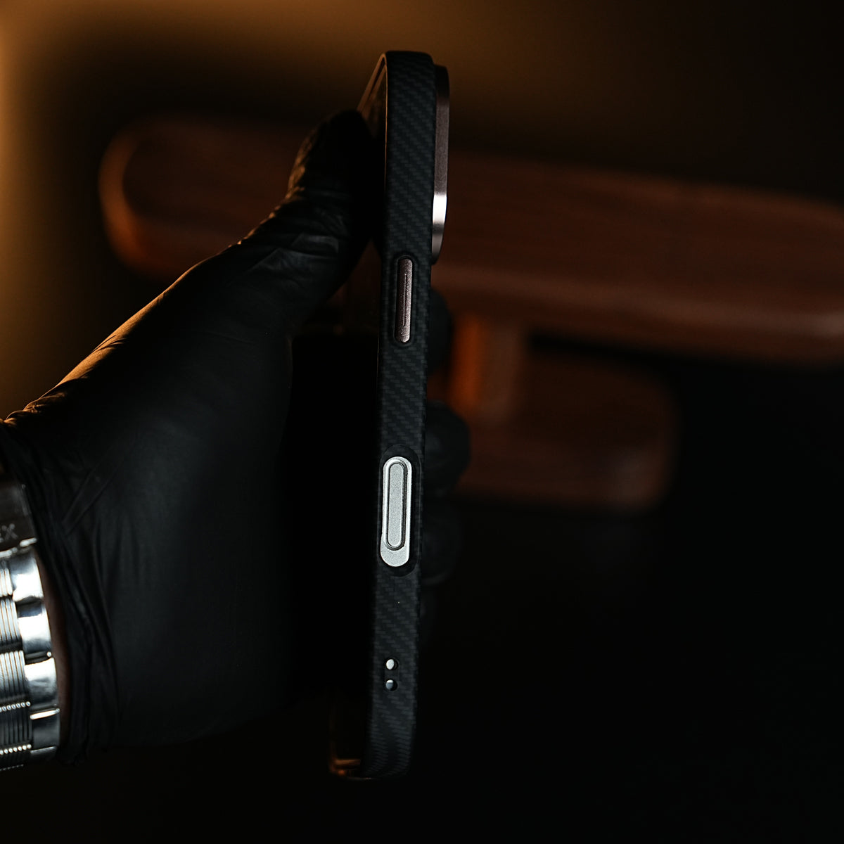 Royal Gold Tiger Edition Magsafe Case for iPhone 17