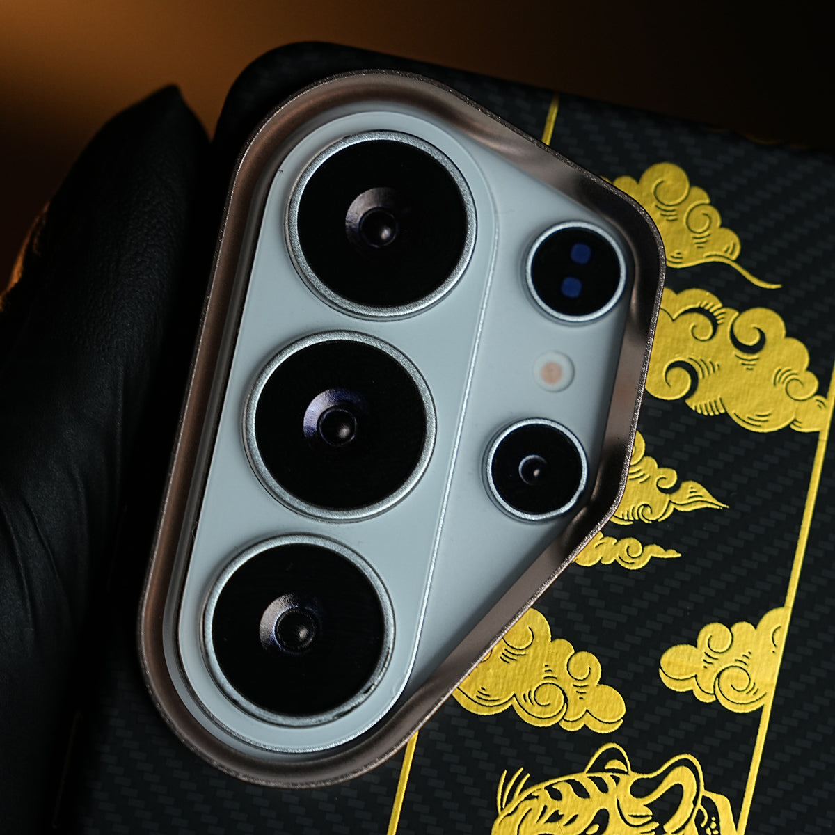 Royal Gold Tiger Edition Magsafe Case For Galaxy Ultra Series