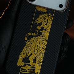 Royal Gold Tiger Edition Magsafe Case for iPhone 17 Series