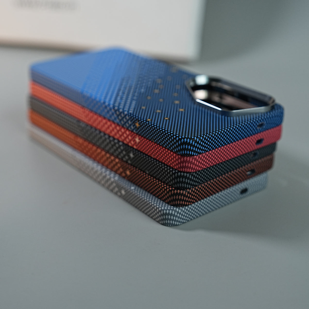 Galaxy Ultra Series Premium Pixel Gradient MagSafe Case with Metal Camera Frame