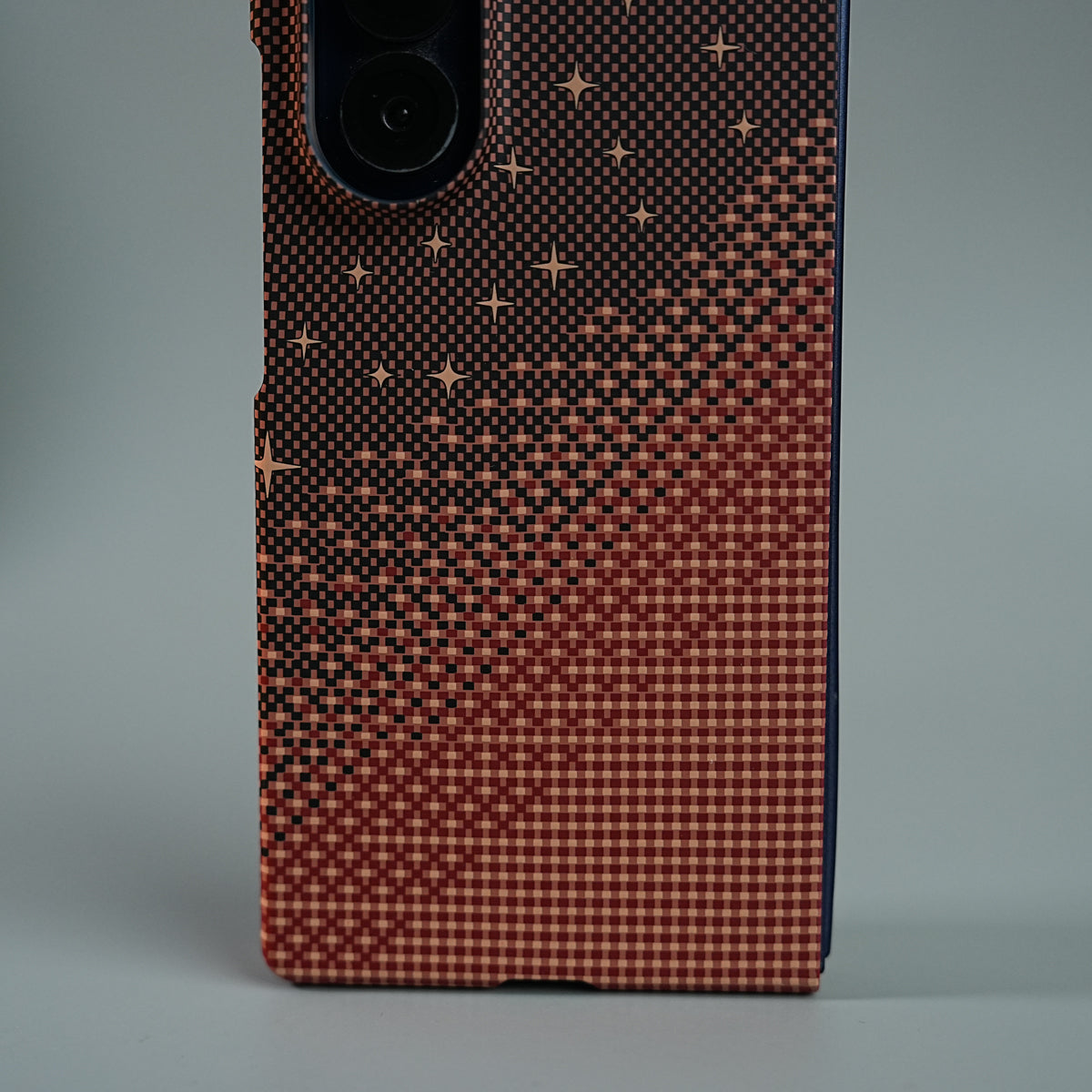 Galaxy Fold 7 Premium Pixel Gradient MagSafe Case with Metal Camera Frame