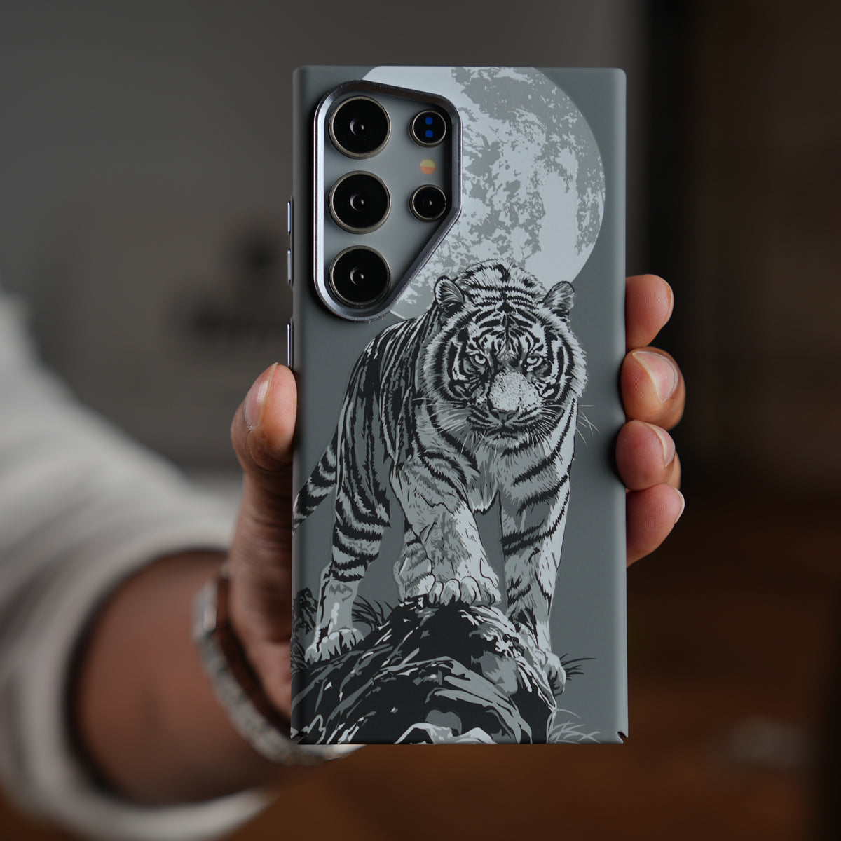 Samsung Galaxy Ultra Series Carbon Fiber Texture Tiger Lion Design Hard Pc MagSafe Case Cover