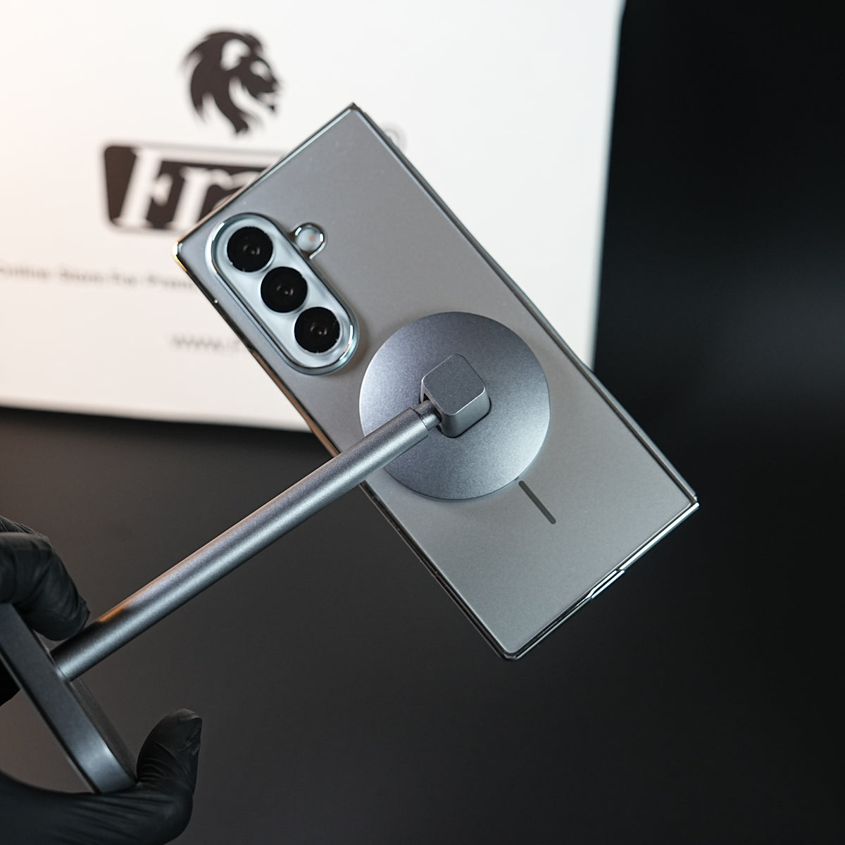 Premium MagSafe Case For Galaxy Z Fold 7 | Built-in Screen Protector