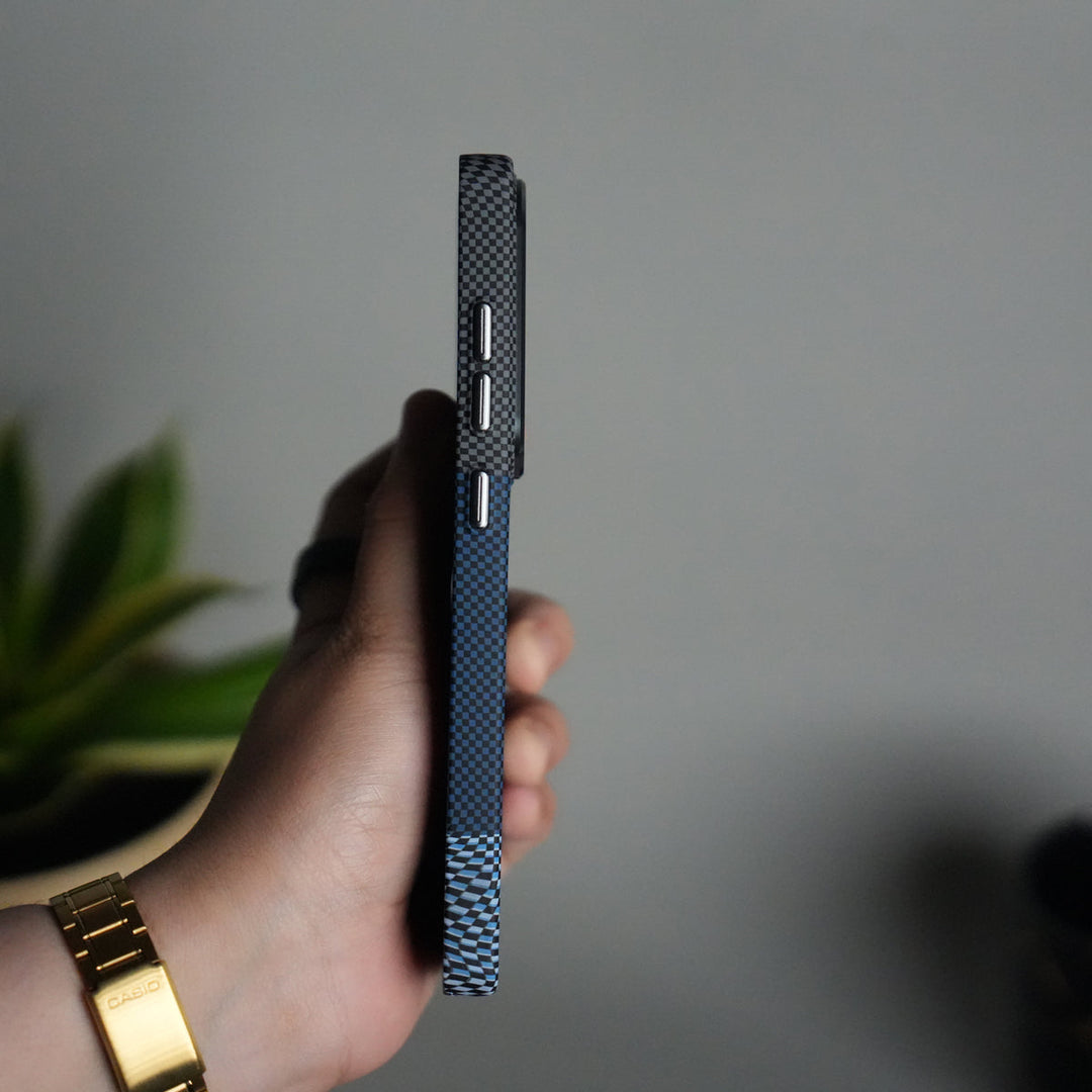 Galaxy S25 Ultra Carbon Fiber Texture Aramid Design Hard Pc MagSafe Cover | BlueMix Design