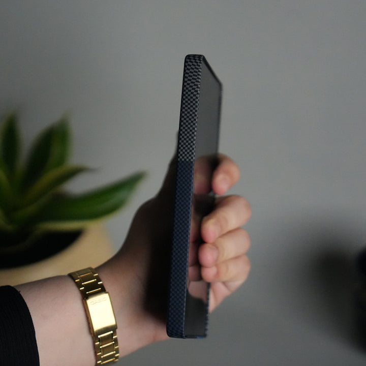 Galaxy S24 Ultra Carbon Fiber Texture Aramid Design Hard Pc MagSafe Cover | BlueMix Design