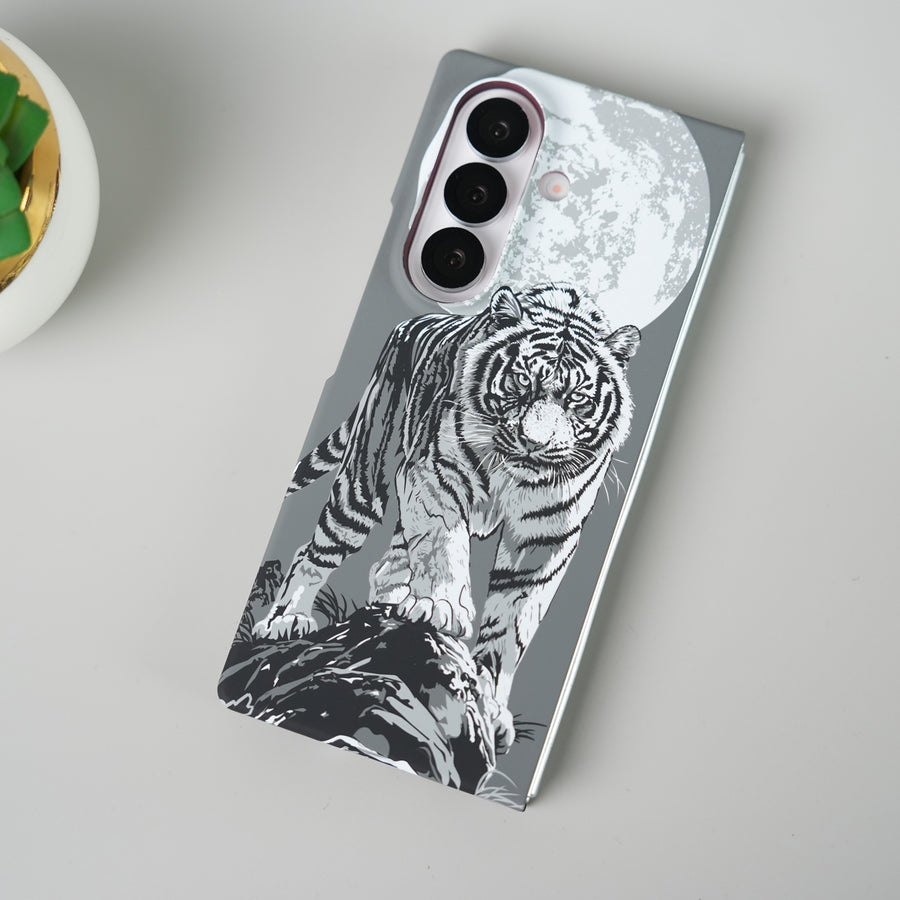 Samsung Galaxy Z Fold 7 Carbon Fiber Texture Case | Tiger Printed Hard PC Cover with MagSafe (Gray Tiger)