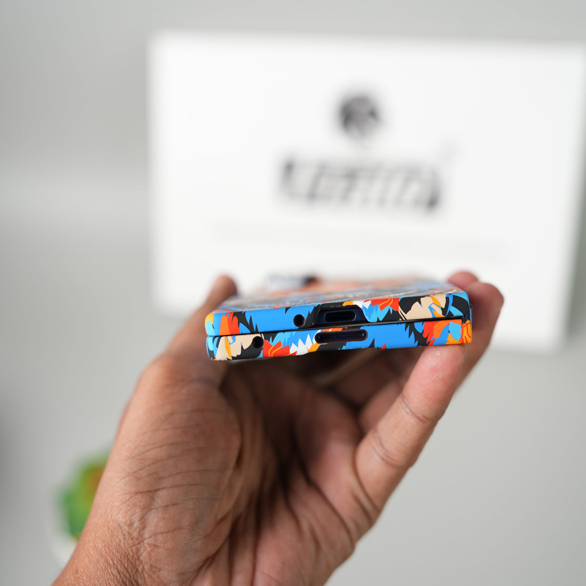 Samsung Galaxy Z Fold 7 Carbon Fiber Texture Case | Tiger Printed Hard PC Cover with MagSafe (Colorful Tiger)