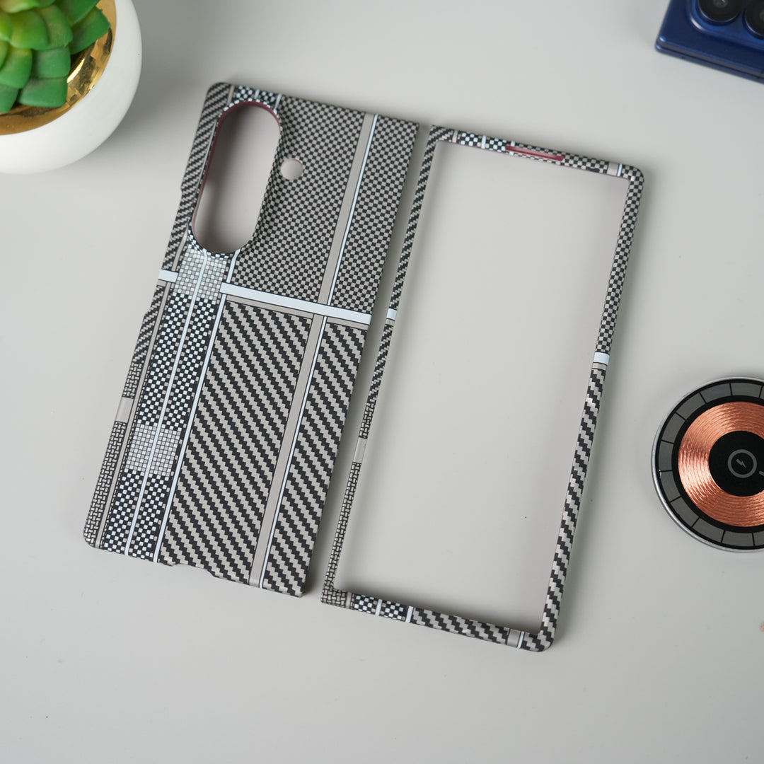Samsung Galaxy Z Fold 7 Carbon Fiber Aramid Texture Case | Hard PC Slim MagSafe Cover (Gray Grid)