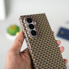 Samsung Galaxy Z Fold 7 Carbon Fiber Aramid Texture Case | Hard PC Slim MagSafe Cover (Golden Grid)