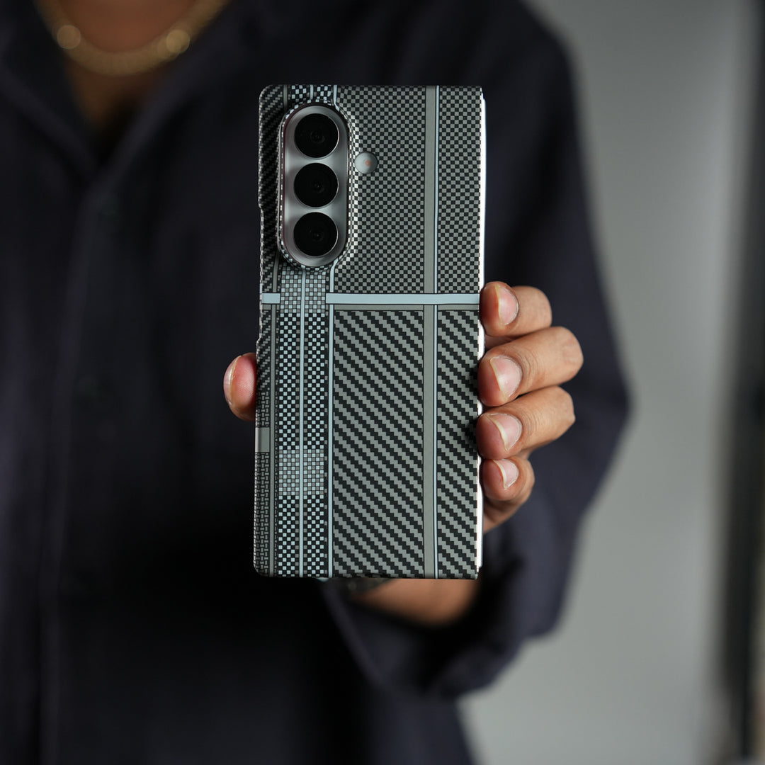 Samsung Galaxy Z Fold 7 Carbon Fiber Aramid Texture Case | Hard PC Slim MagSafe Cover (Gray Grid)