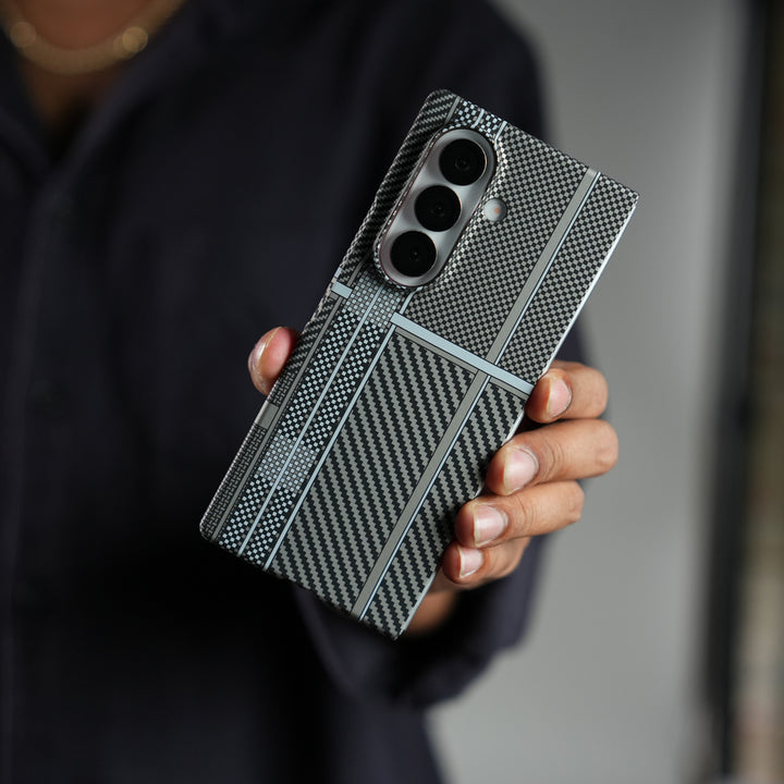 Samsung Galaxy Z Fold 7 Carbon Fiber Aramid Texture Case | Hard PC Slim MagSafe Cover (Gray Grid)
