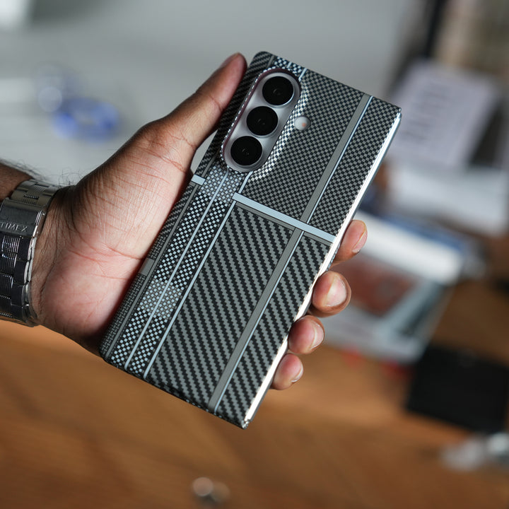 Samsung Galaxy Z Fold 7 Carbon Fiber Aramid Texture Case | Hard PC Slim MagSafe Cover (Gray Grid)