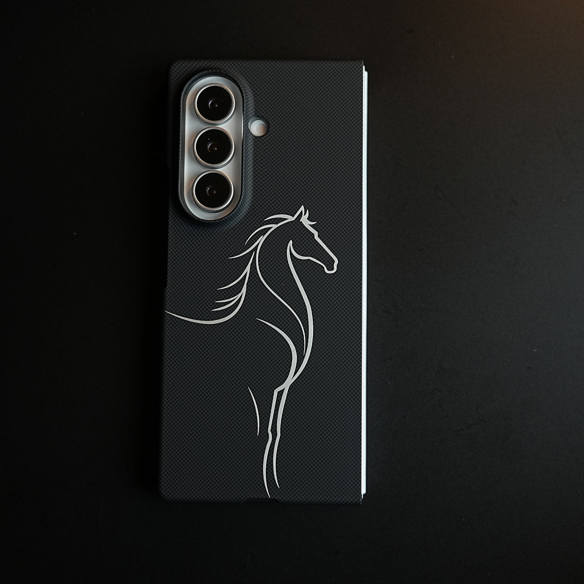 Aramid Design Hard Pc Case for Samsung Galaxy Z Fold 8 Ultra | MagSafe Cover | Horse