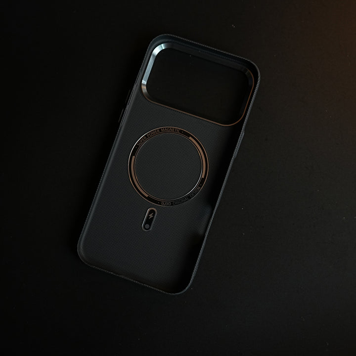 Aramid Design Hard Pc Case for iPhone 17 Pro Max | MagSafe Cover | Horse