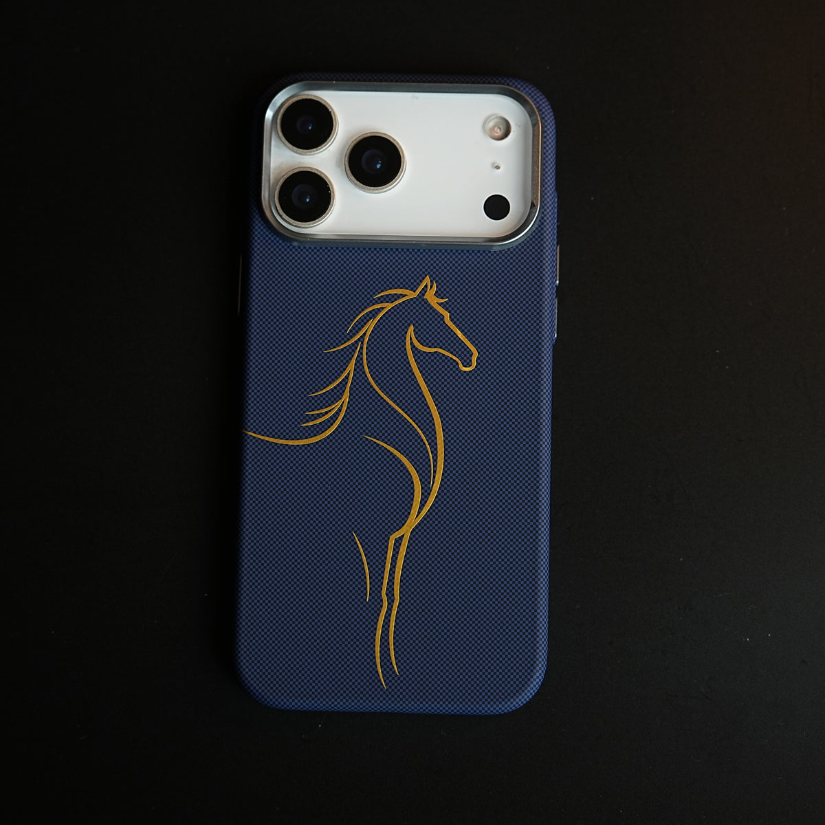 Aramid Design Hard Pc Case for iPhone 18 Pro Max | MagSafe Cover | Horse