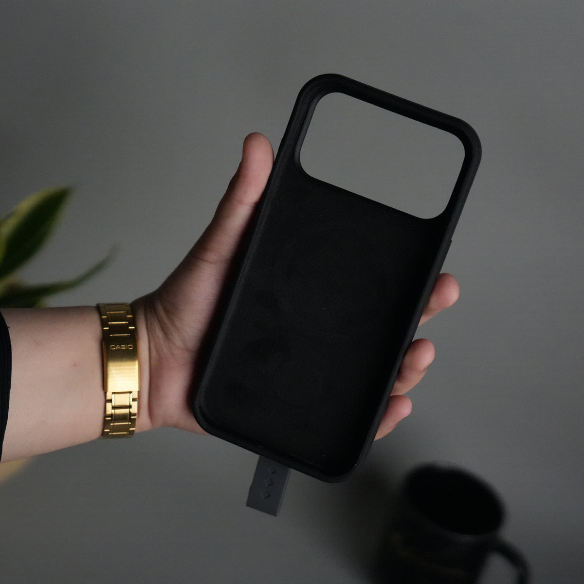 iPhone 17 Pro Silicone Case | Magnetic Ring | Silicone Rotating Grip Strap Cover
