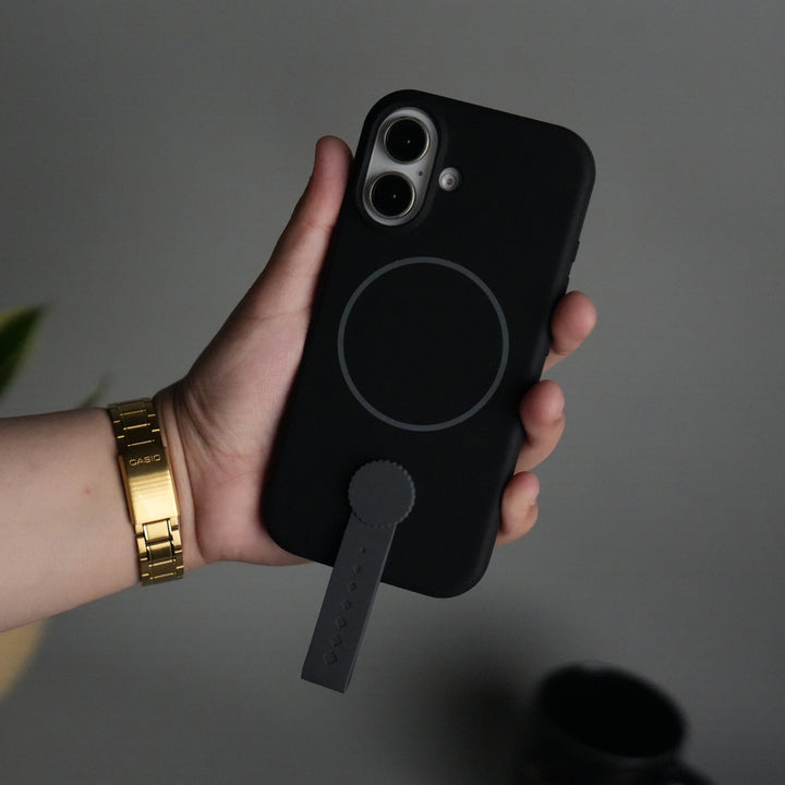 iPhone 17 Silicone Case | Magnetic Ring | Silicone Rotating Grip Strap Cover