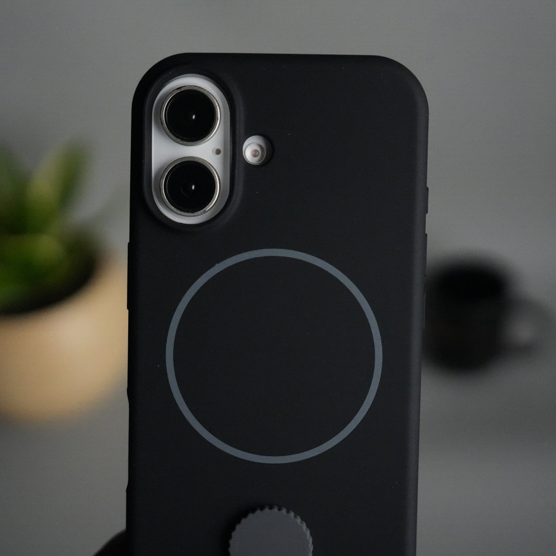 iPhone 17 Silicone Case | Magnetic Ring | Silicone Rotating Grip Strap Cover