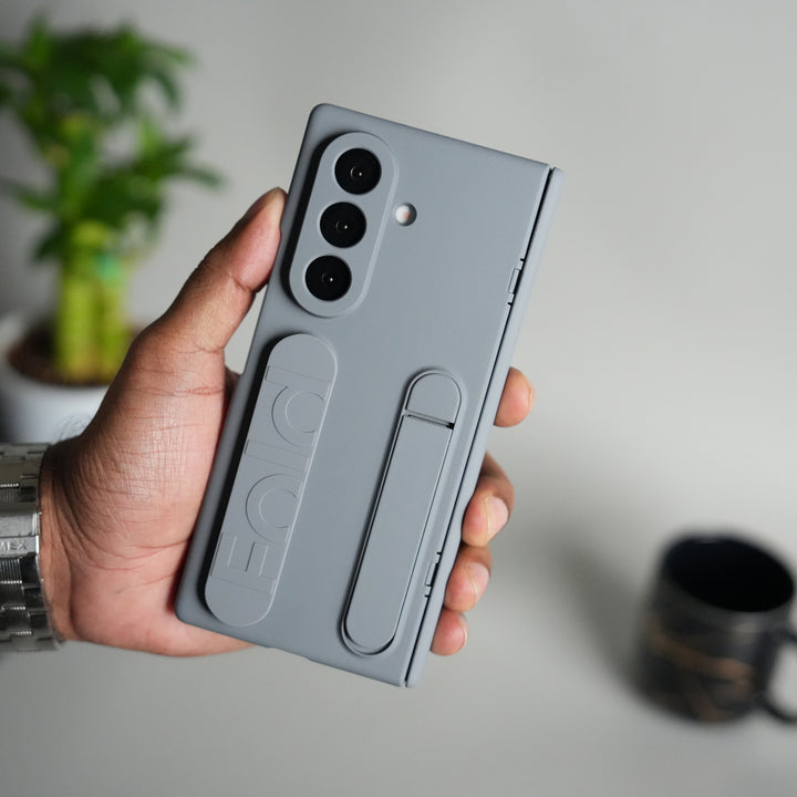 Galaxy Z Fold 7 Case with Front Glass and Kickstand