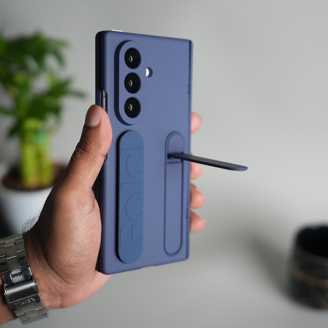 Galaxy Z Fold 7 Case with Front Glass and Kickstand