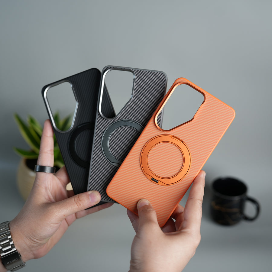 Galaxy S26 Ultra Carbon Textured Metal Camera Ring and Rotating Kick Stand Case