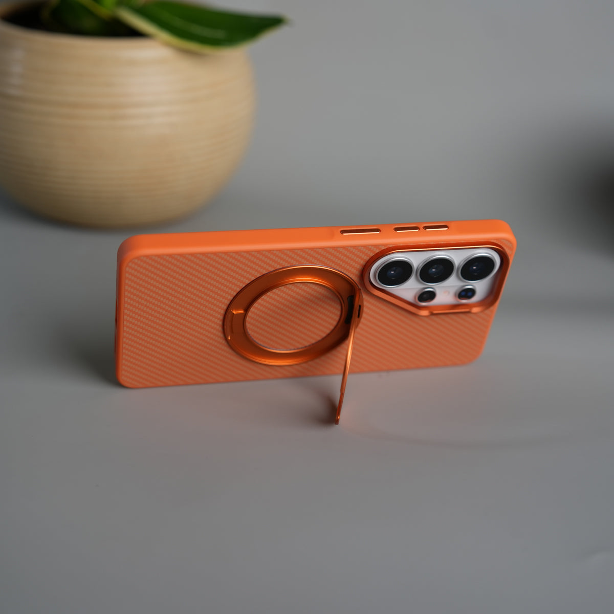 Galaxy S26 Ultra Carbon Textured Metal Camera Ring and Rotating Kick Stand Case