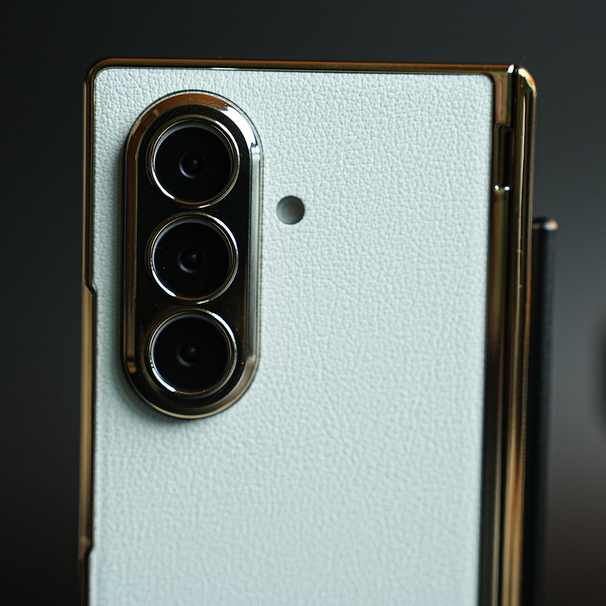 Textured Case with Metallic Stand for Galaxy Z Fold 7 | Protective Front Frame