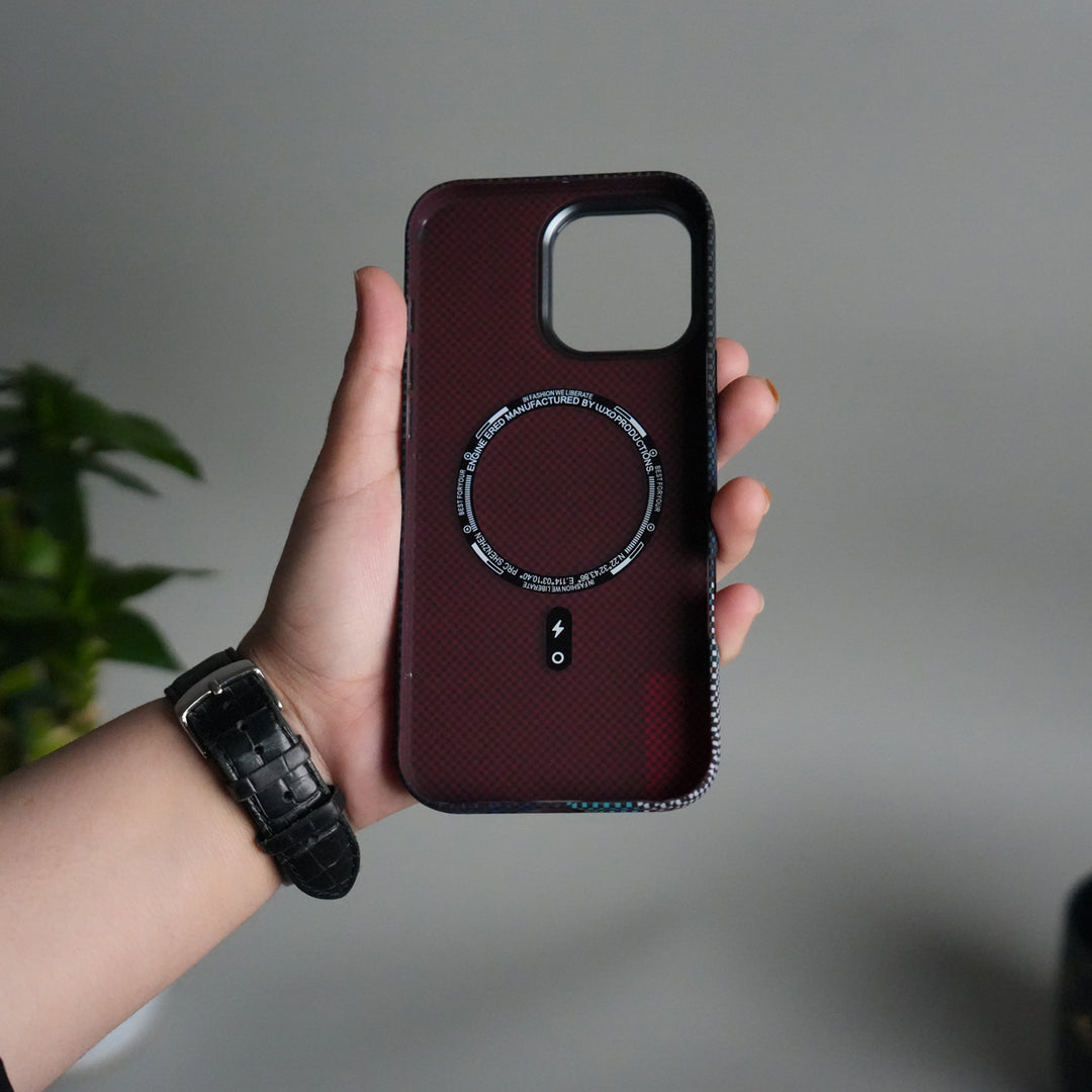 iPhone 15 Series Carbon Fiber Texture Design Hard Pc MagSafe Case Cover
