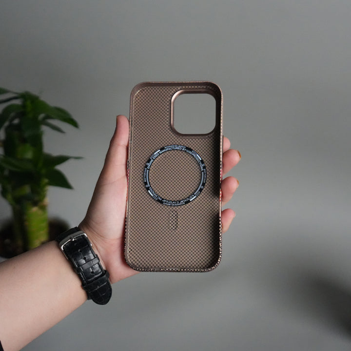 iPhone 15 Series Carbon Fiber Texture Design Hard Pc MagSafe Case Cover