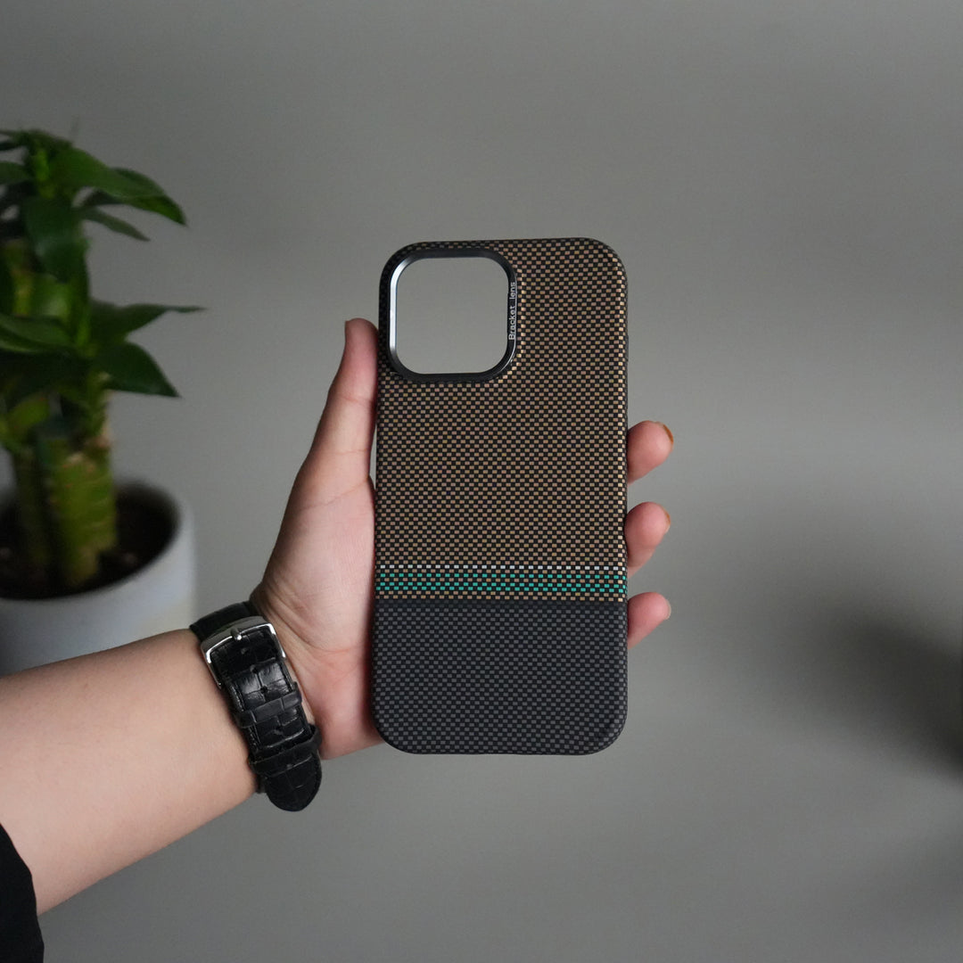 iPhone 15 Series Carbon Fiber Texture Design Hard Pc MagSafe Case Cover