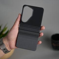 Galaxy S24 Ultra Carbon Fiber Texture Design Hard Pc MagSafe Case Cover Black Gray Line Design