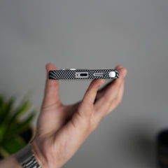 Galaxy S24 Ultra Carbon Fiber Texture Design Hard Pc MagSafe Case Cover Black Gray Line Design