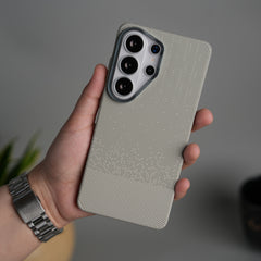 Galaxy S26 Ultra Carbon Fiber Texture Design Hard Pc MagSafe Case Cover GrayDots Design