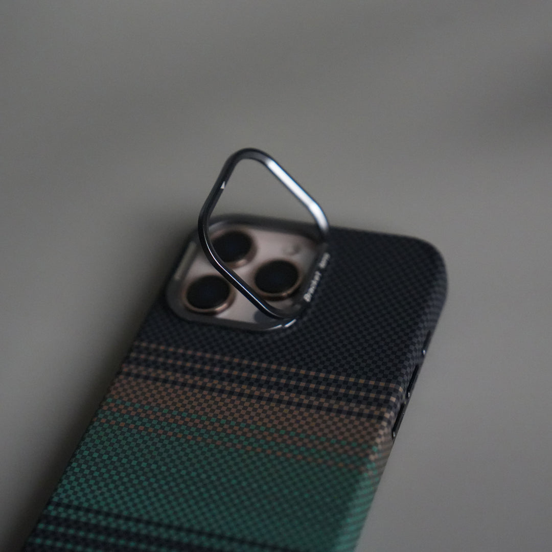 iPhone 15 Series Carbon Fiber Texture Design Hard Pc MagSafe Case Cover