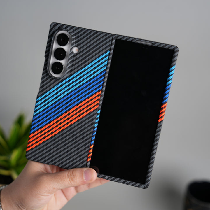 Galaxy Z Fold 7 Carbon Fiber Texture Design Hard Pc MagSafe Case Cover (Blue Orange Line)
