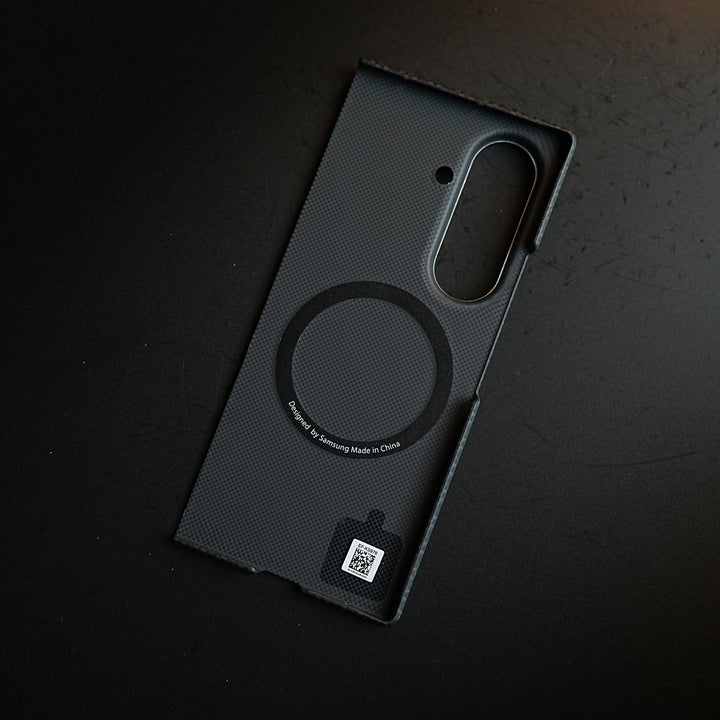 Carbon Fiber Texture Case for Samsung Galaxy Z Fold 8 Ultra  | Magnetic Ring + 2 Ultra HD Tempered Glass
