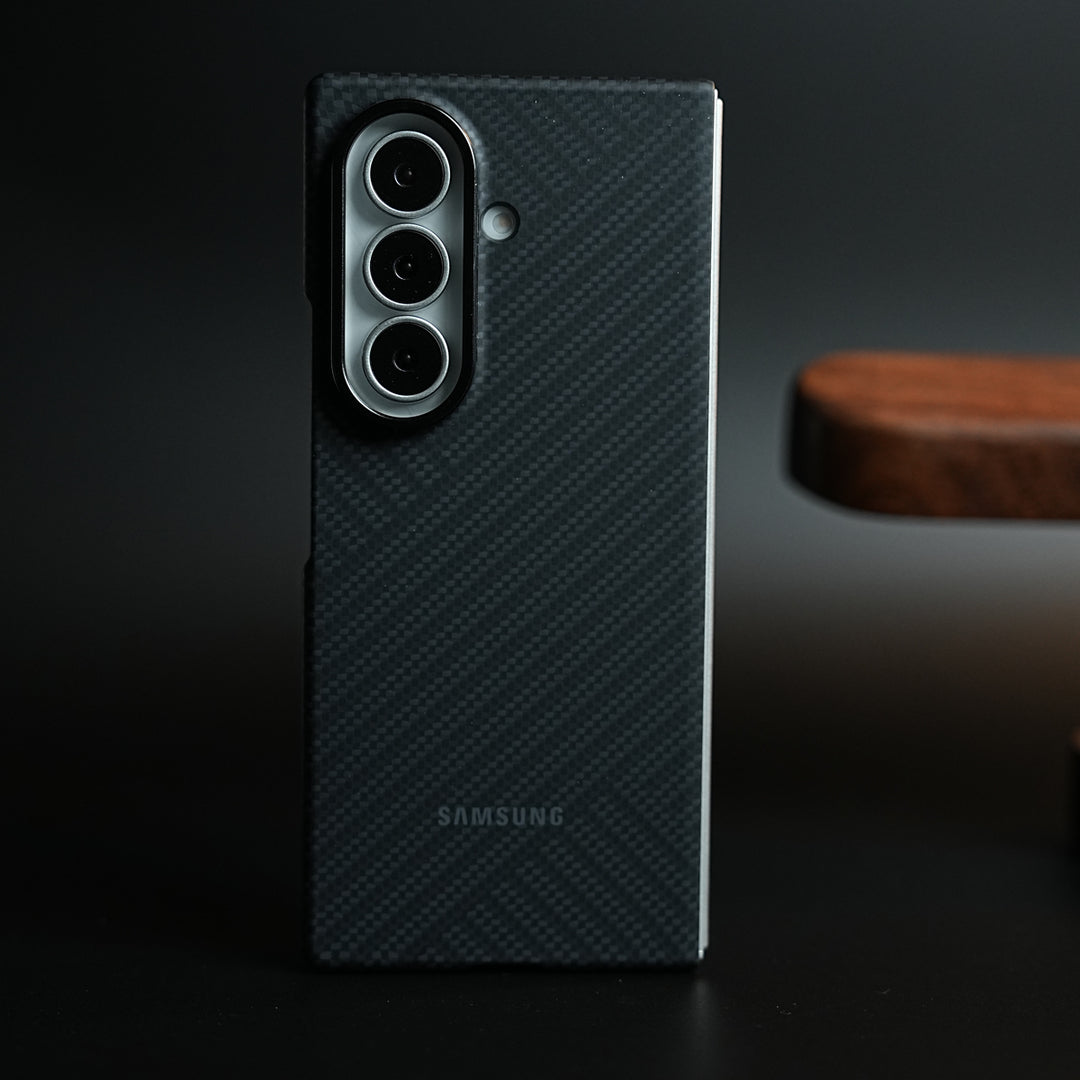 Carbon Fiber Texture Case for Samsung Galaxy Z Fold 8 Ultra  | Magnetic Ring + 2 Ultra HD Tempered Glass