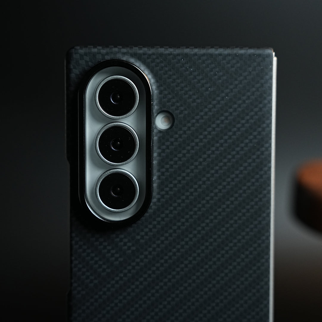 Carbon Fiber Texture Case for Samsung Galaxy Z Fold 8 Ultra  | Magnetic Ring + 2 Ultra HD Tempered Glass