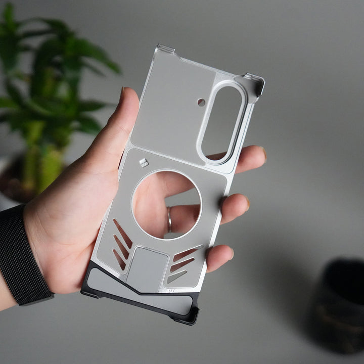 Galaxy Z Fold 7 Magnetic Aluminum Alloy Metal Rimless Frame Heat Dissipation Stand Phone Case