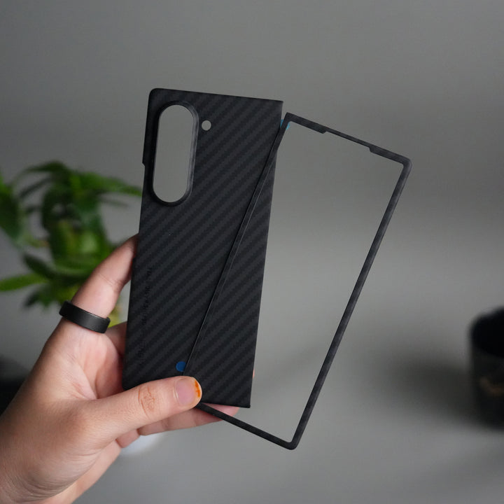 Galaxy Z Fold 7 Carbon Fiber Slim Case | Ultra-Thin Lightweight Protective Cover