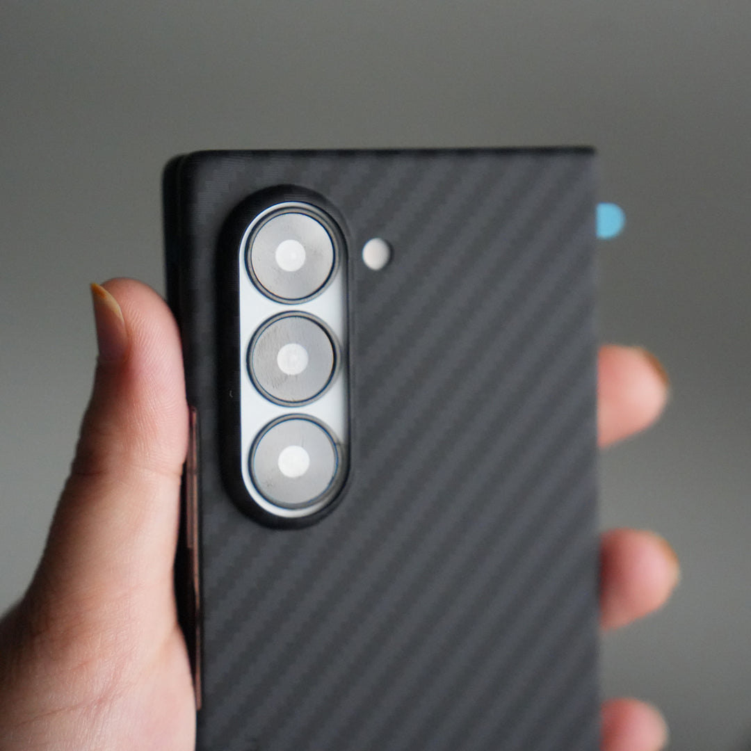 Galaxy Z Fold 7 Carbon Fiber Slim Case | Ultra-Thin Lightweight Protective Cover