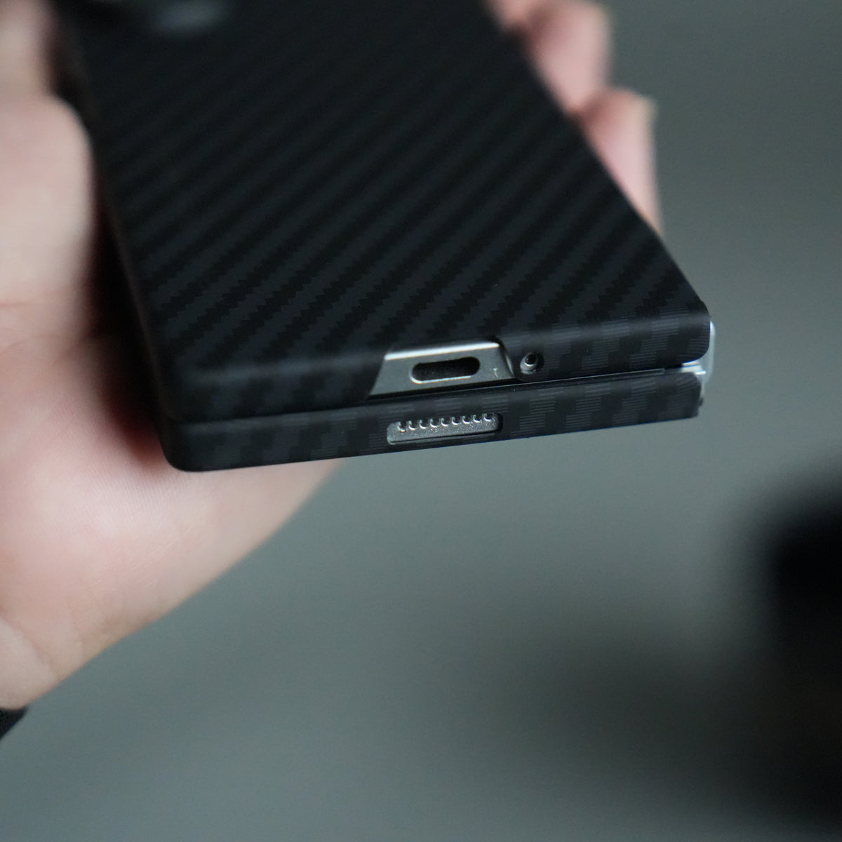 Galaxy Z Fold 5 Carbon Fiber Slim Case | Ultra-Thin Lightweight Protective Cover