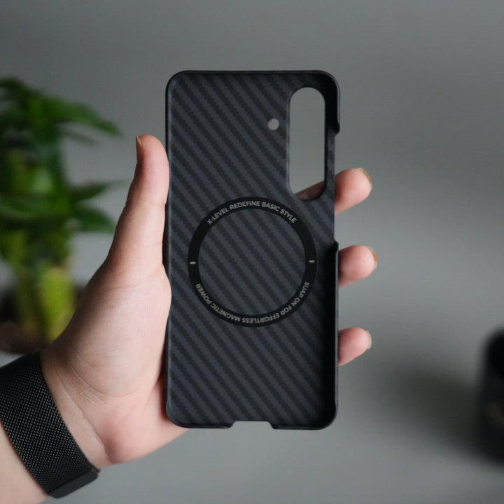Galaxy S25 Carbon Fiber Slim Case | Ultra-Thin Magnetic Charging Ring Cover