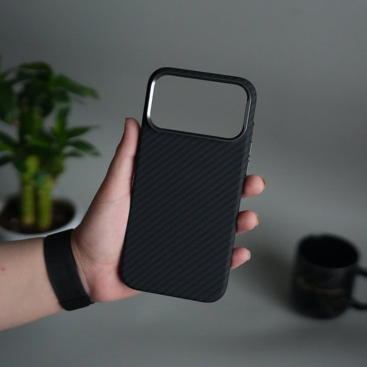 iPhone 17 Pro Carbon Fiber Texture Design Hard Pc MagSafe Case Cover (Black Carbon)