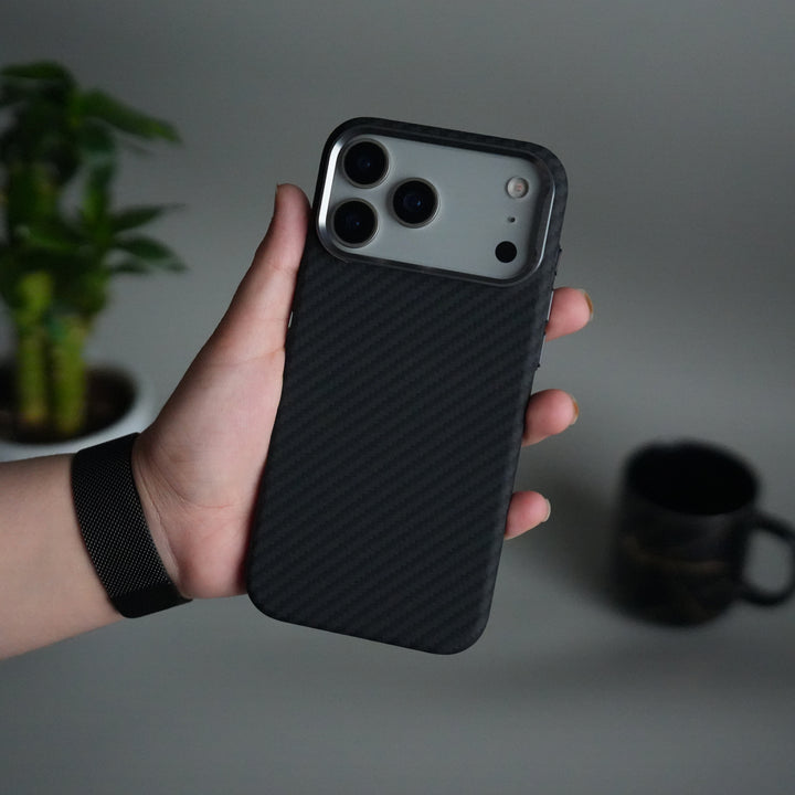 iPhone 17 Pro Carbon Fiber Texture Design Hard Pc MagSafe Case Cover (Black Carbon)