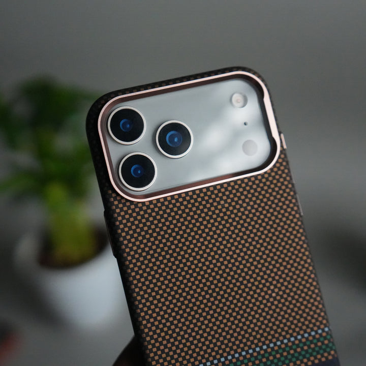 iPhone 17 Pro Carbon Fiber Texture Design Hard Pc MagSafe Case Cover (Black Yellow)